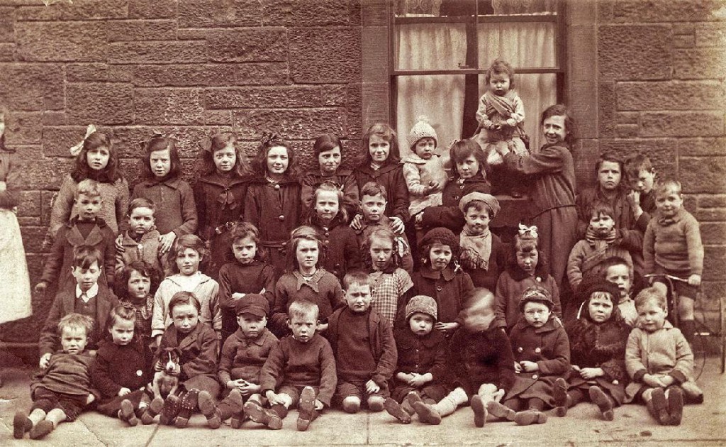 DRUMDRYAN_STREET KIDS C1919